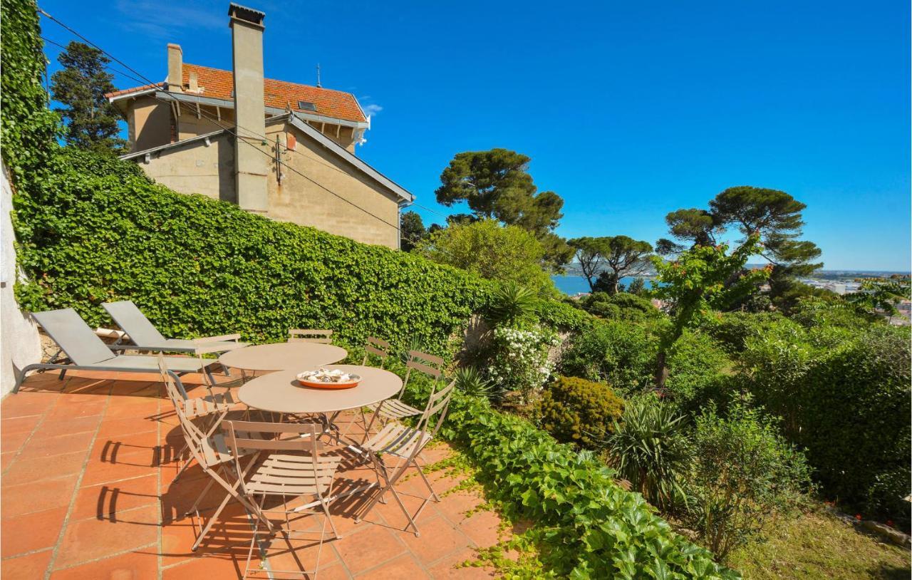 Cozy Home In Sete With Outdoor Swimming Pool エクステリア 写真
