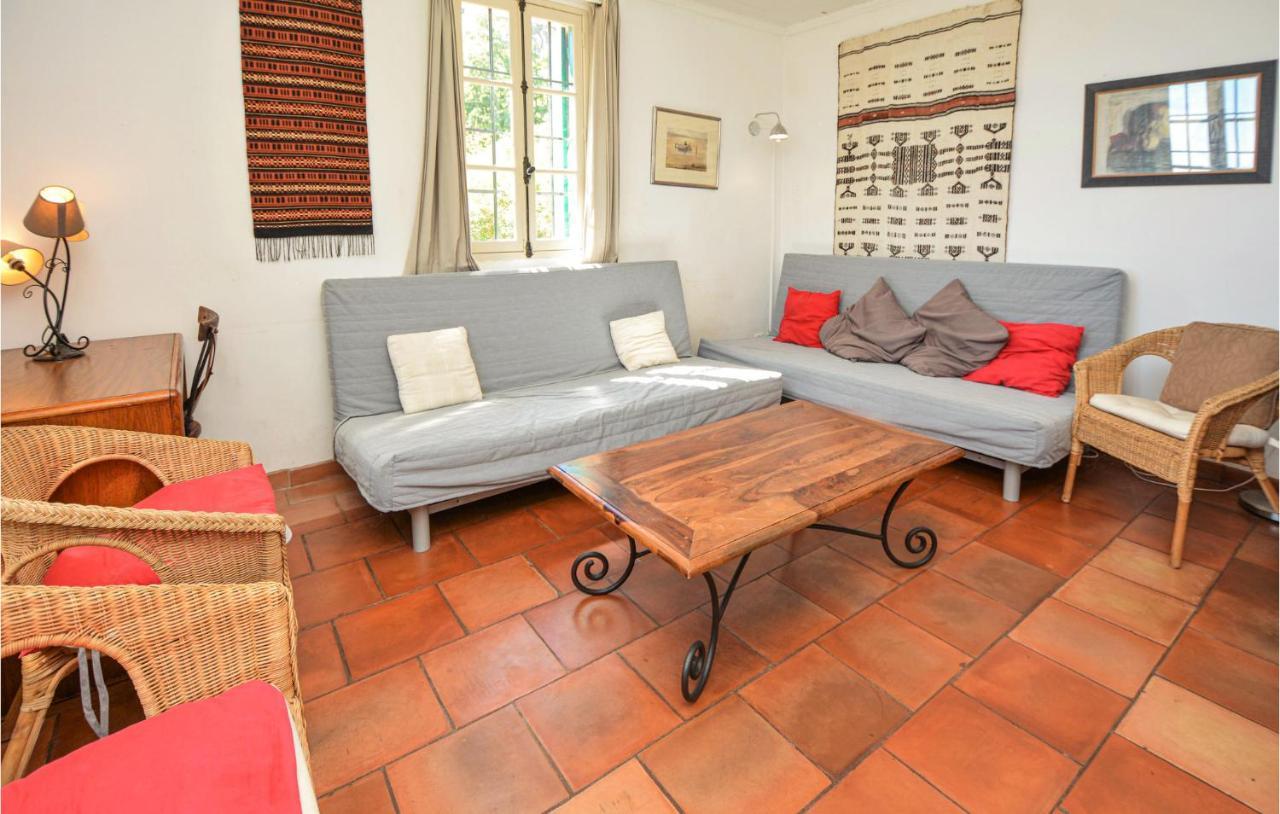 Cozy Home In Sete With Outdoor Swimming Pool エクステリア 写真