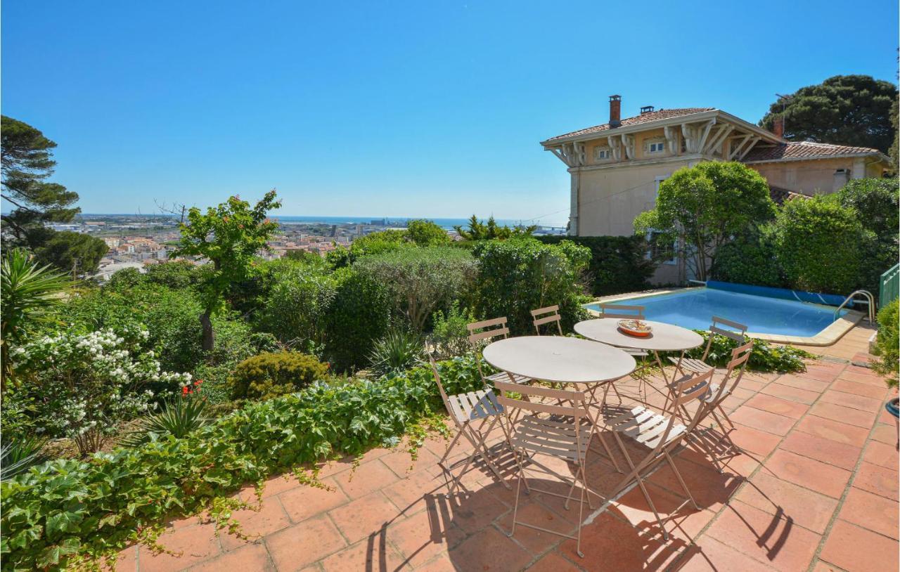 Cozy Home In Sete With Outdoor Swimming Pool エクステリア 写真