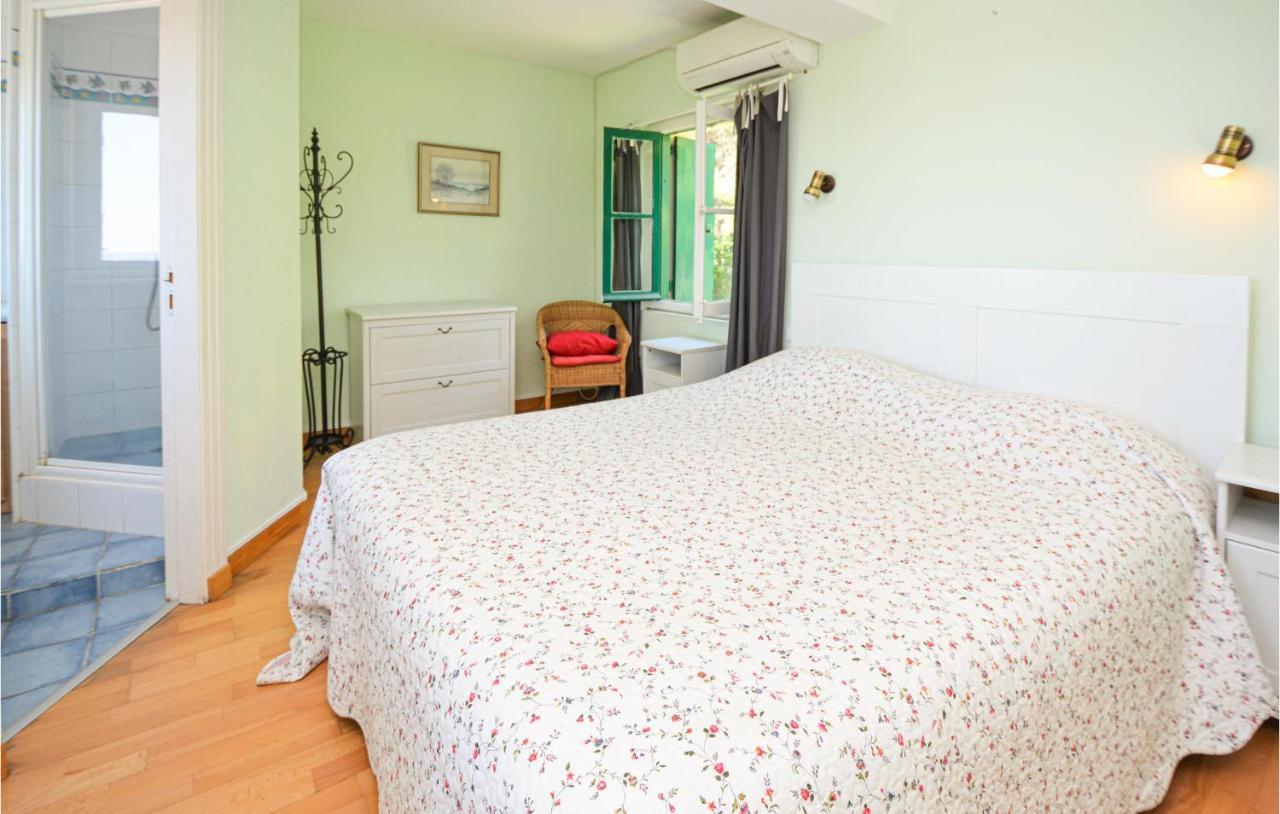 Cozy Home In Sete With Outdoor Swimming Pool エクステリア 写真