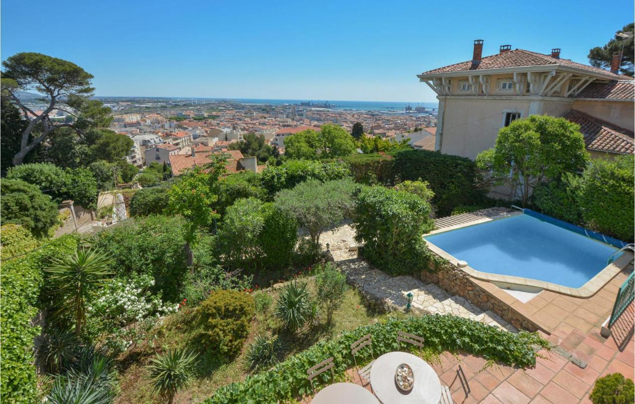 Cozy Home In Sete With Outdoor Swimming Pool エクステリア 写真