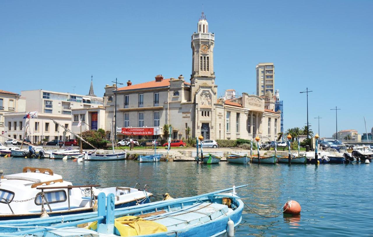Cozy Home In Sete With Outdoor Swimming Pool エクステリア 写真